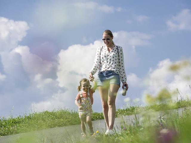 Familienurlaub-Wandern-Meraner-Land-af