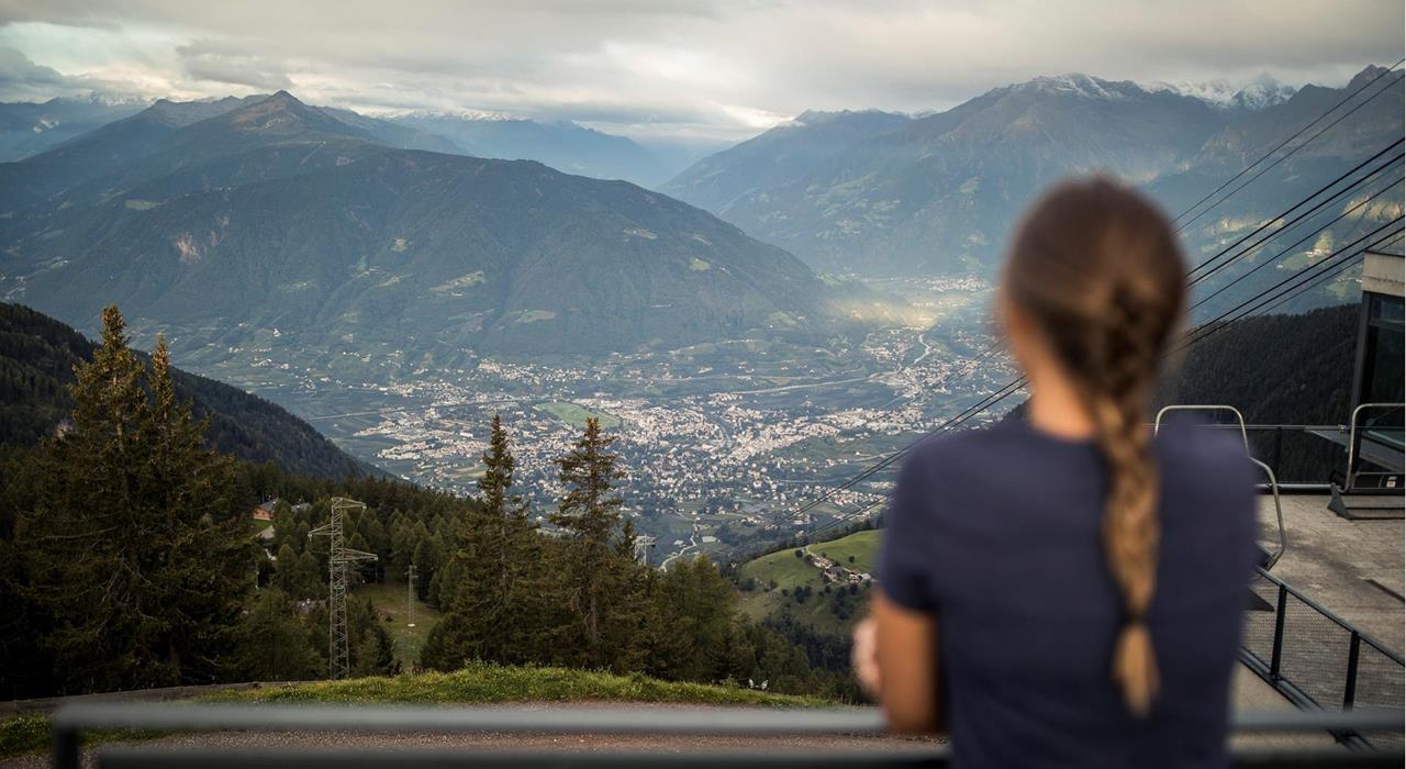Meran2000_Meran_Panorama_Sommer_17_FA