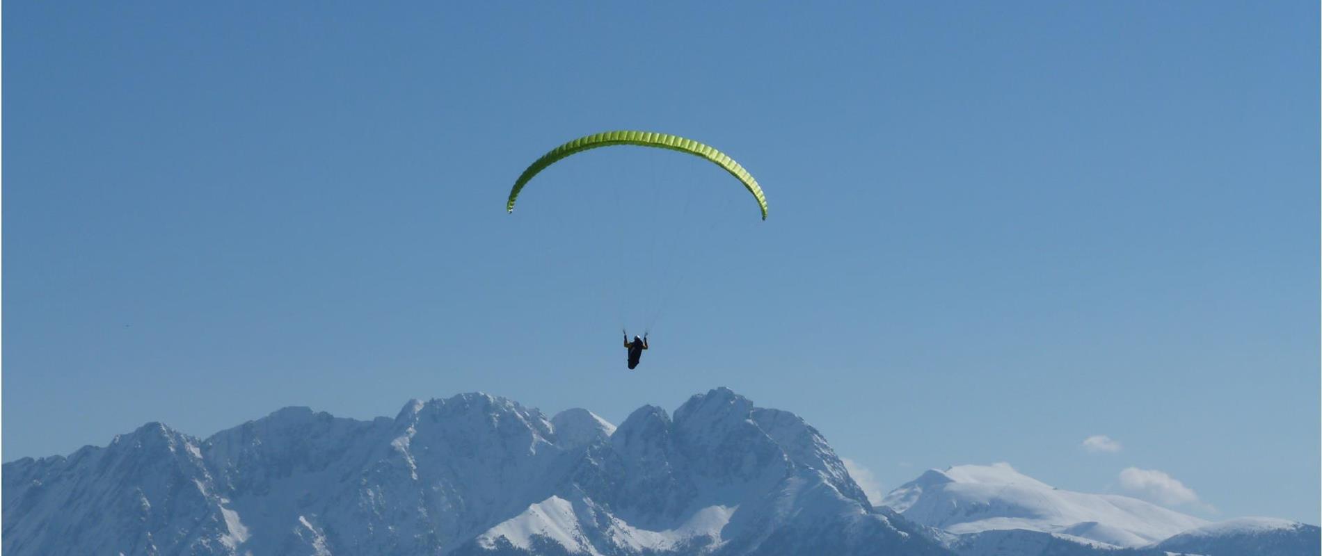 In parapendio a Parcines