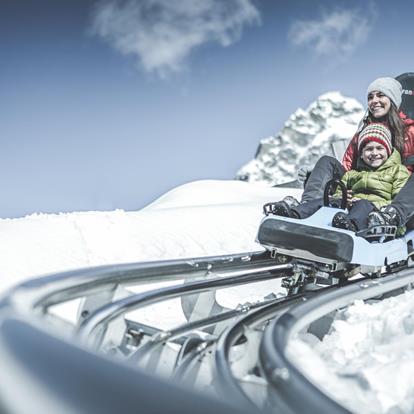 Sledding on rails with the Alpine Bob on Meran 2000