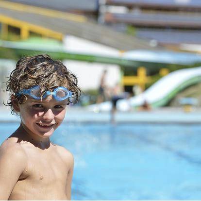 The Naturno adventure pool offers fun and relaxation for the whole family