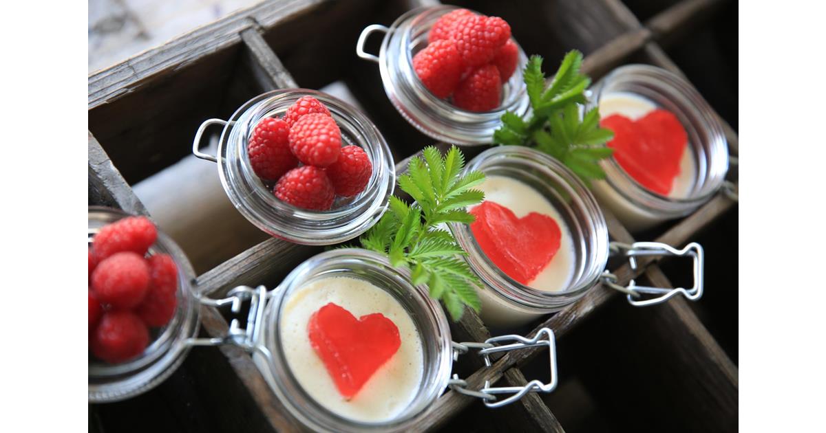 Recipes Semolina pudding with raspberry hearts