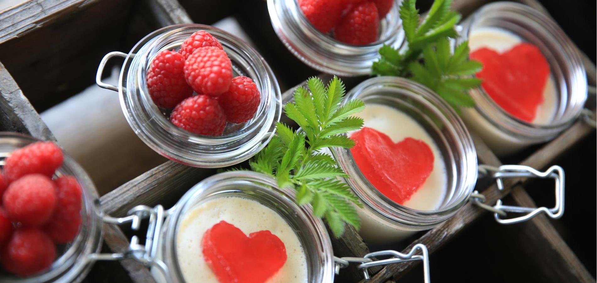 Semolina pudding with raspberry hearts