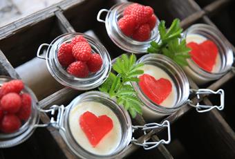 Semolina pudding with raspberry hearts