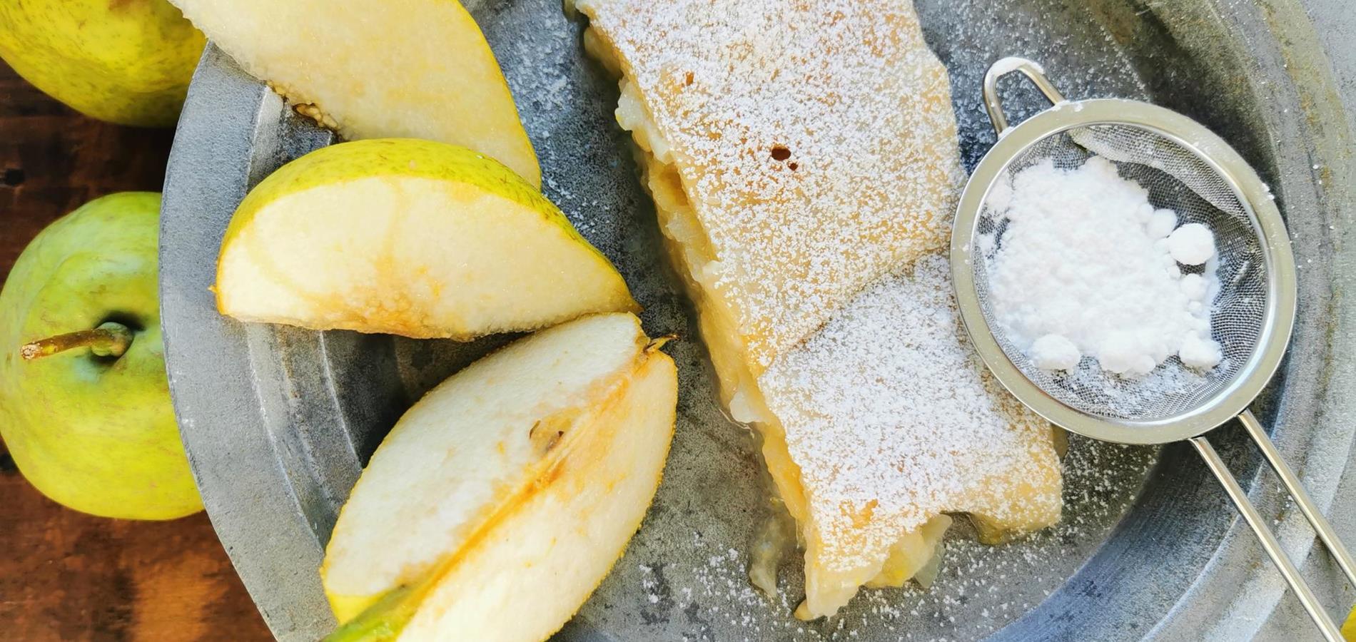 Pear strudel