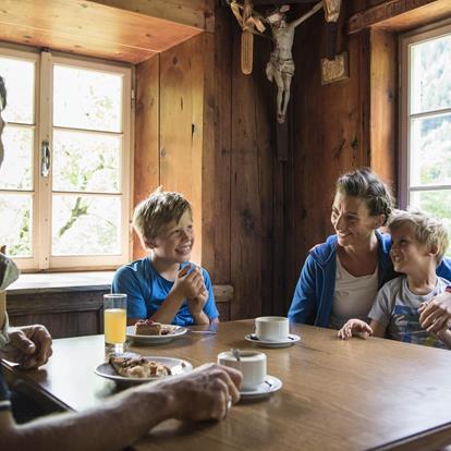 Pensionen in Dorf Tirol