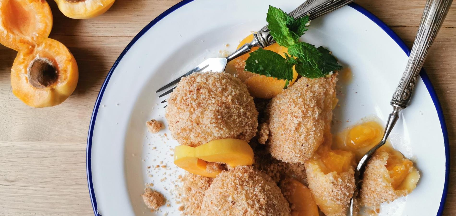 Apricot Dumpling