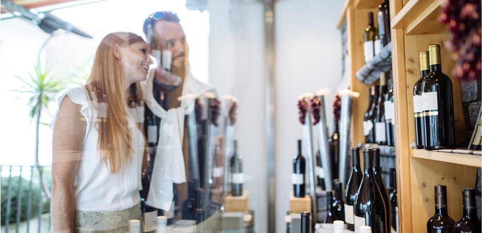 Shoppingtour in Dorf Tirol & Meran