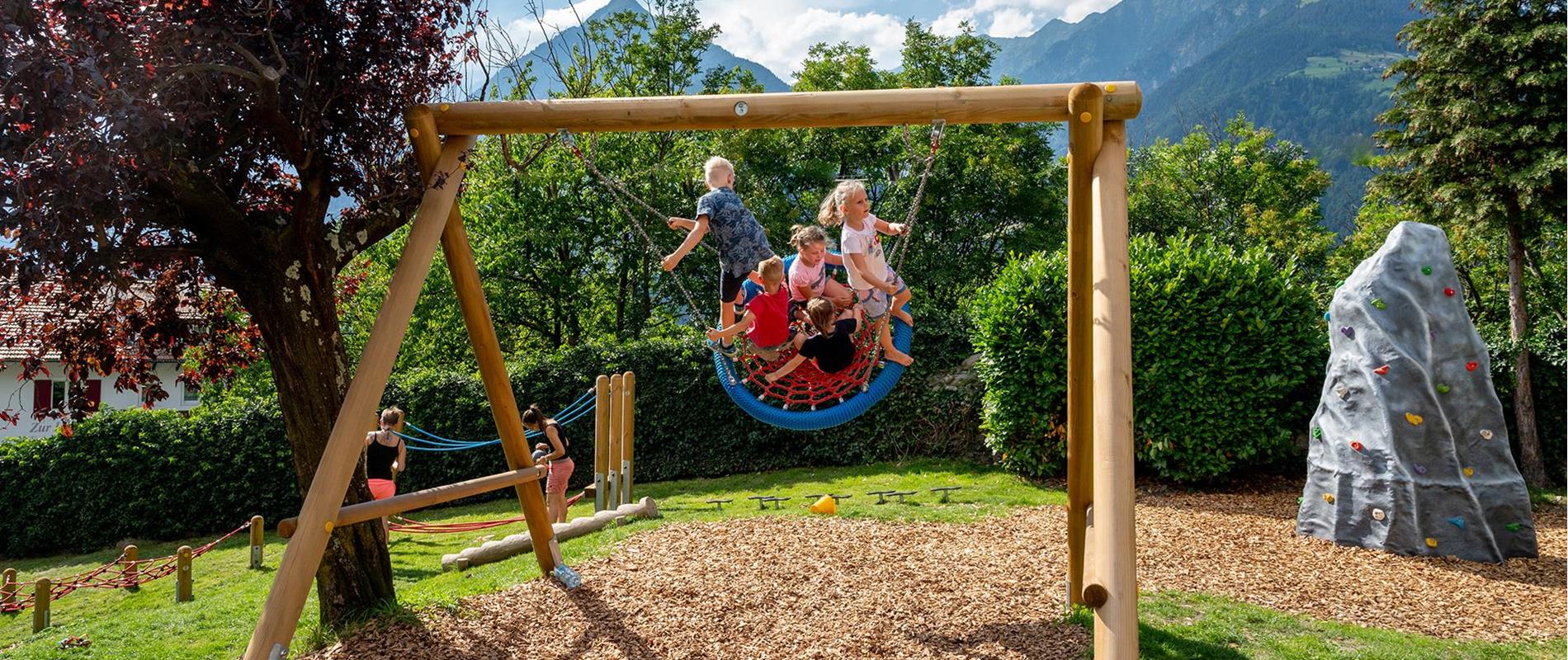 Kinderspielplätze in Schenna