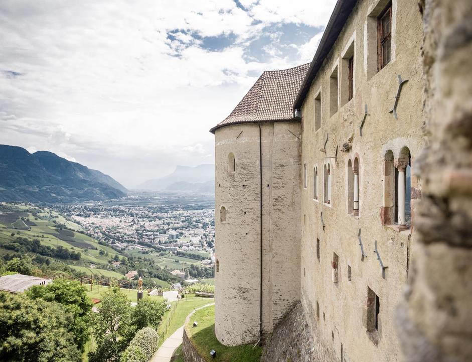 Schloss Tirol