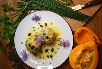 Kürbisknödel mit Salbeibutter und Parmesan