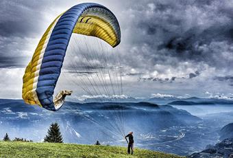 Paragliding