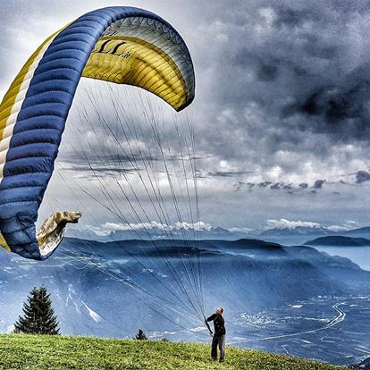 Parapendio a Lana e dintorni