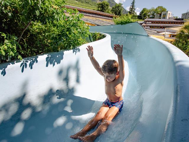 erlebnistherme-freibad-familie-sommer-tg-naturns-fotostudio2000-46