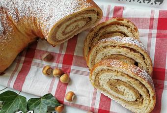 Strudel alle nocciole