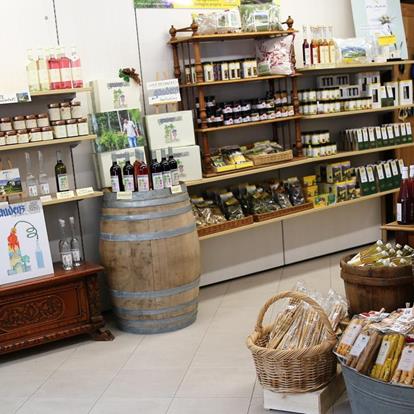Einkaufen & Wohlfühlen in Partschins, Rabland und Töll