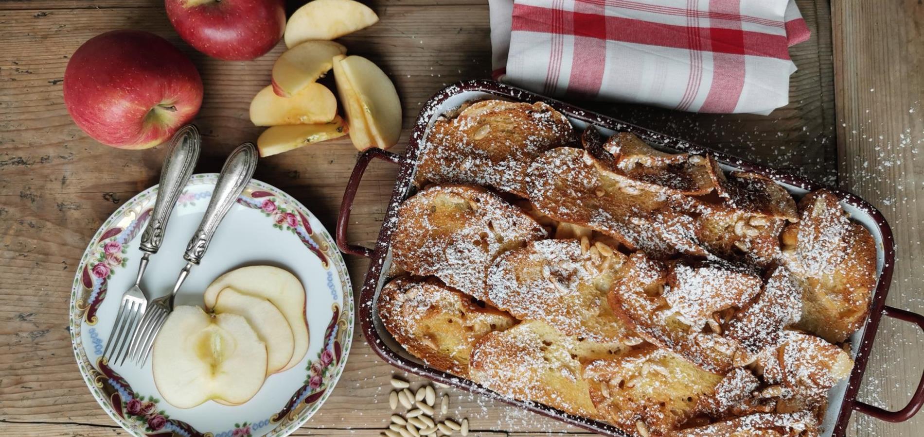 Timballo di mele e pane