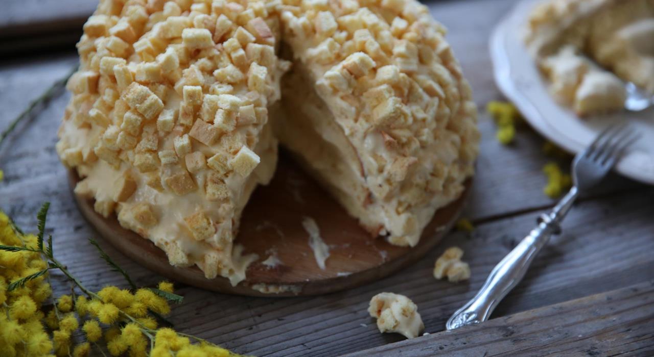 Italian Mimosa cake