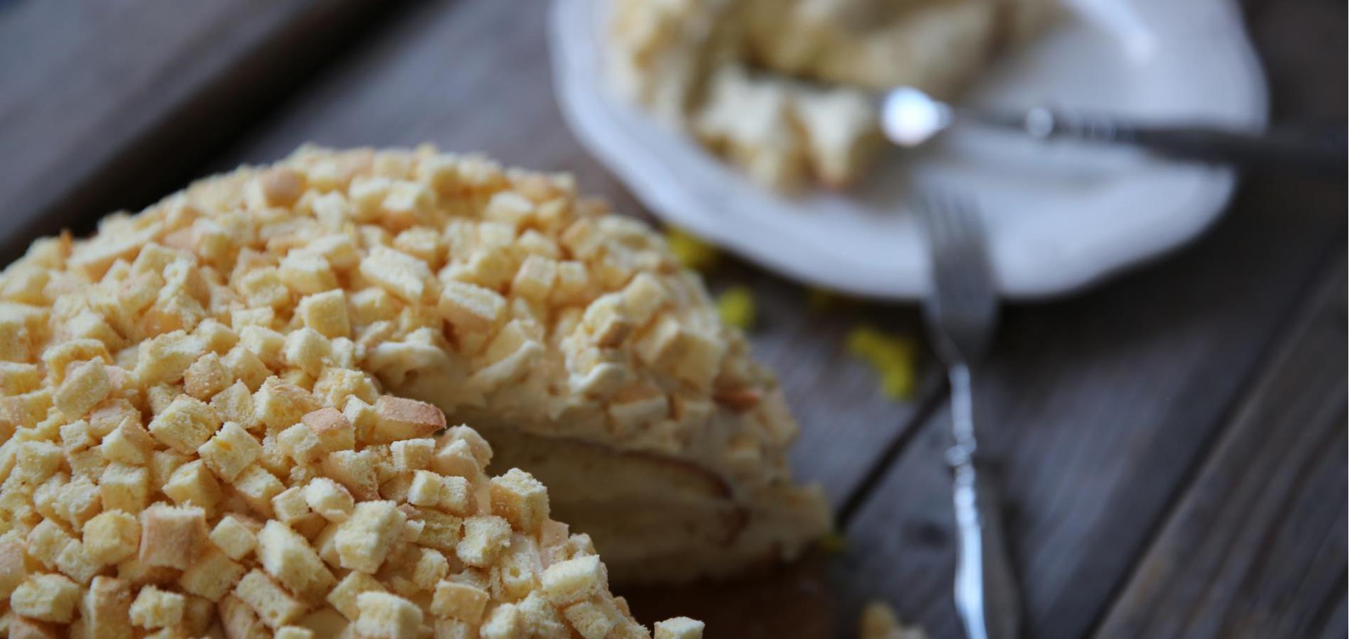 Italian Mimosa cake