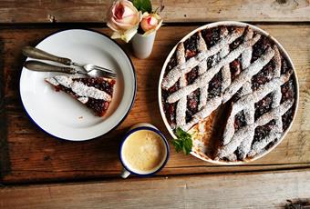 Linzer Cake