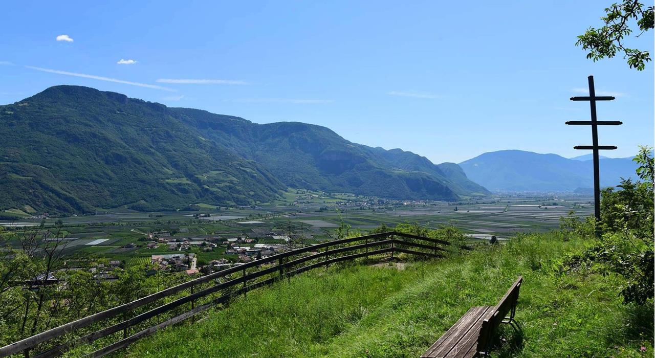 Wandern in Nals-Aussicht-Nals-am