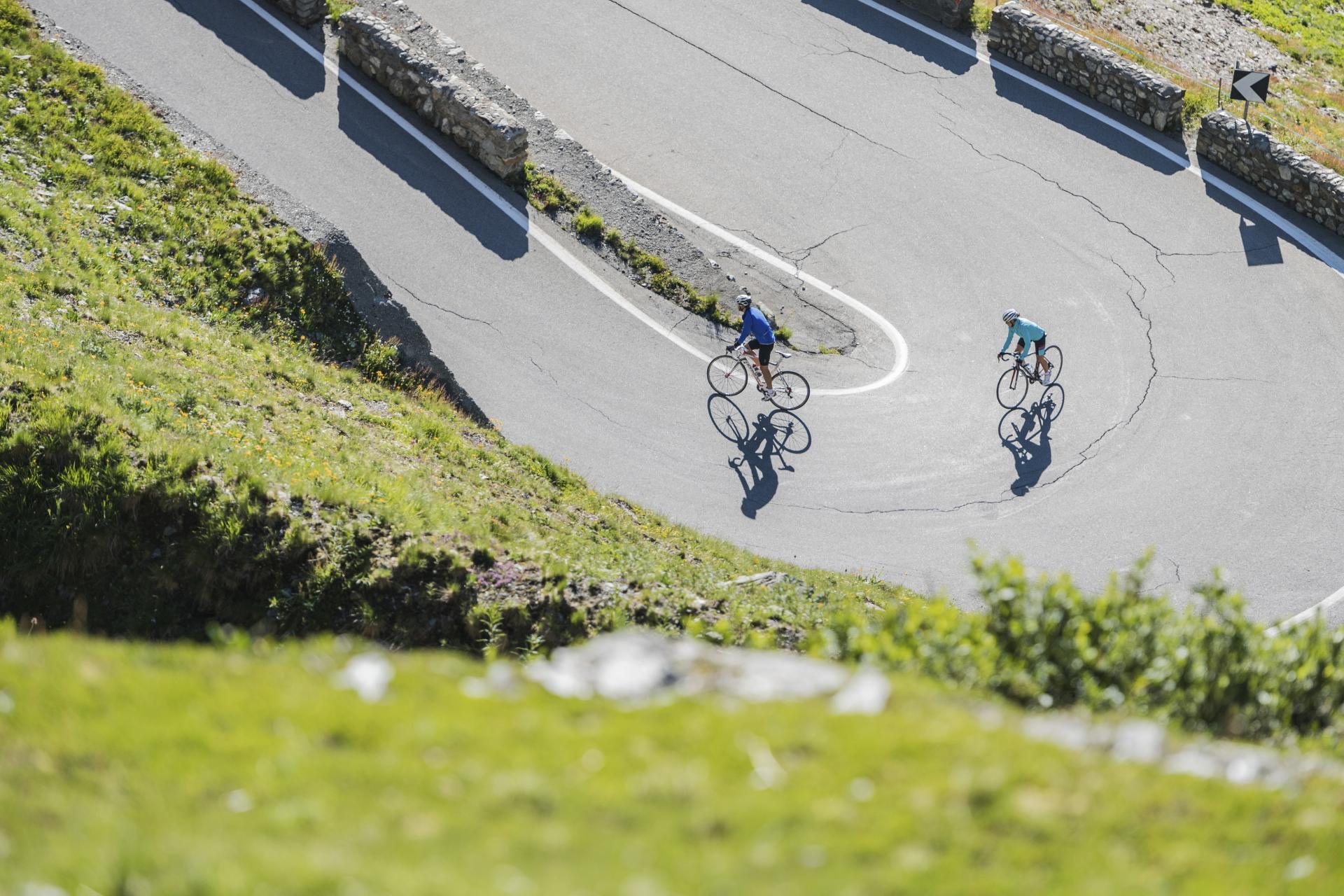 I famosi tornanti dello Passo Stelvio