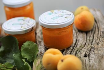 Apricot jam