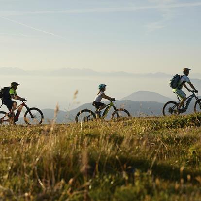 Naturno offers numerous, varied routes for cyclists and mountain bikers
