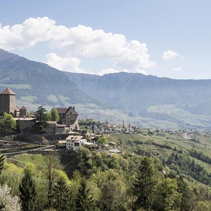 Schloss Tirol