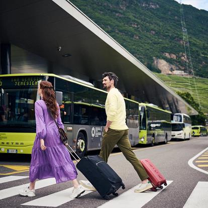 Anreise mit dem Bus nach Lana