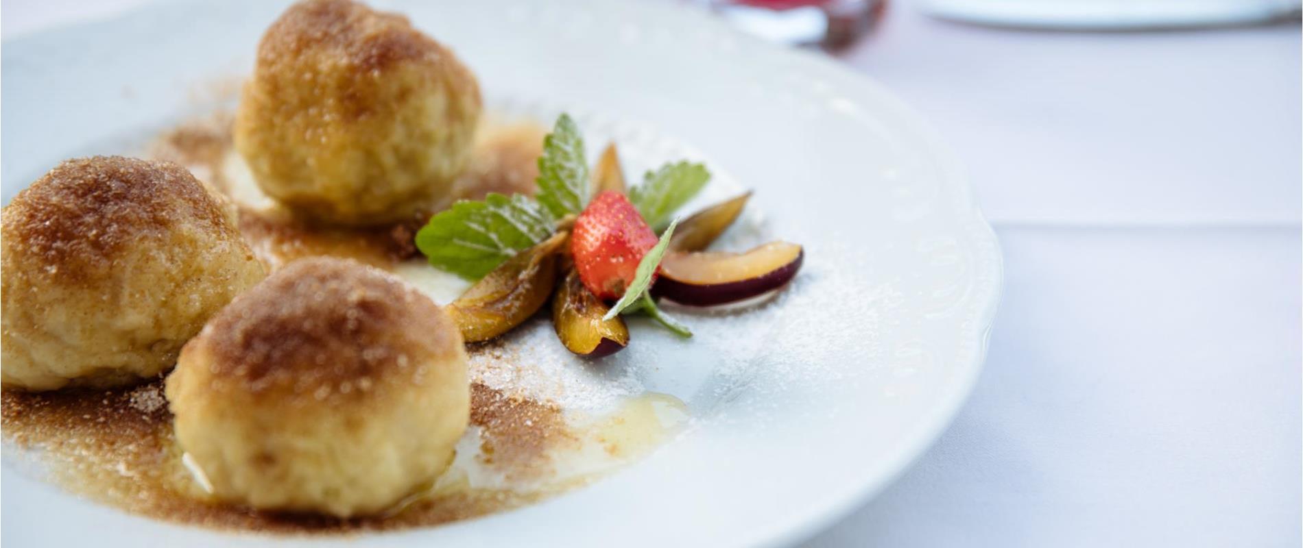 Südtiroler Küche in Dorf Tirol