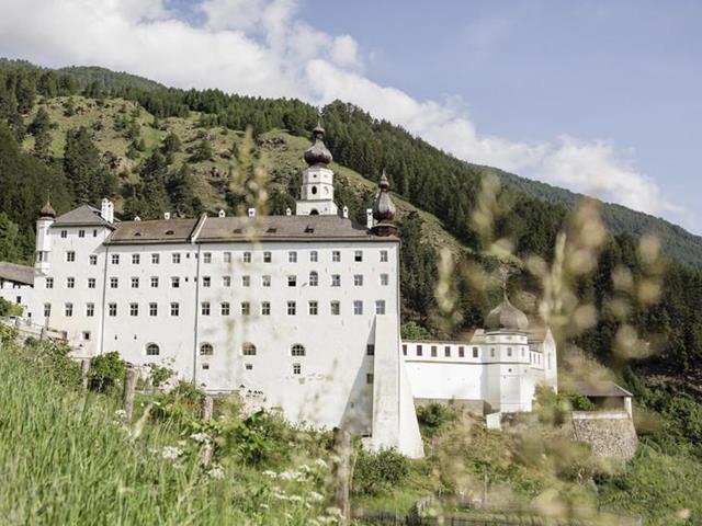 Kloster Marienberg - Burgeis - Vinschgau - IDM Südtirol / Angelika Schwarz