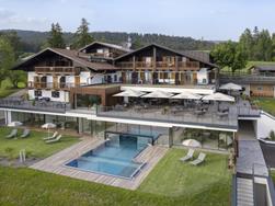 Tra radici e nuovi orizzonti: l’Hotel Ristorante Oberwirt a Verano