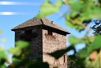 Fortezze e castelli a Nalles presso Merano in Alto Adige