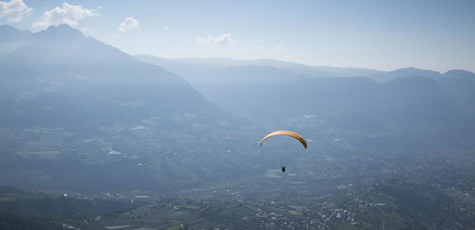 Paragliding