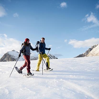 Schneeschuhwanderung im Wandergebiet Meran 2000