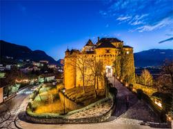 Visita notturna al Castel Schenna