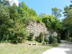 Ruins of the St. Anton Abt's Church in Prissian/Prissiano