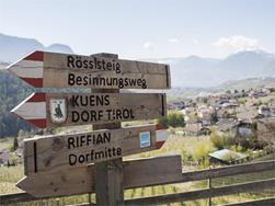 Nature and culture from Kuens/Caines to Tirol/Tirolo