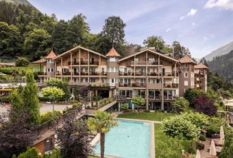 Quellenhof Luxury Resort Passeier – Hotel Alpenschlössel