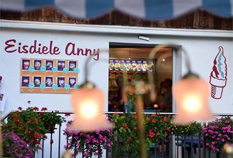 Anny - ice cream parlour