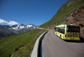 Hiking bus in Passeiertal Valley