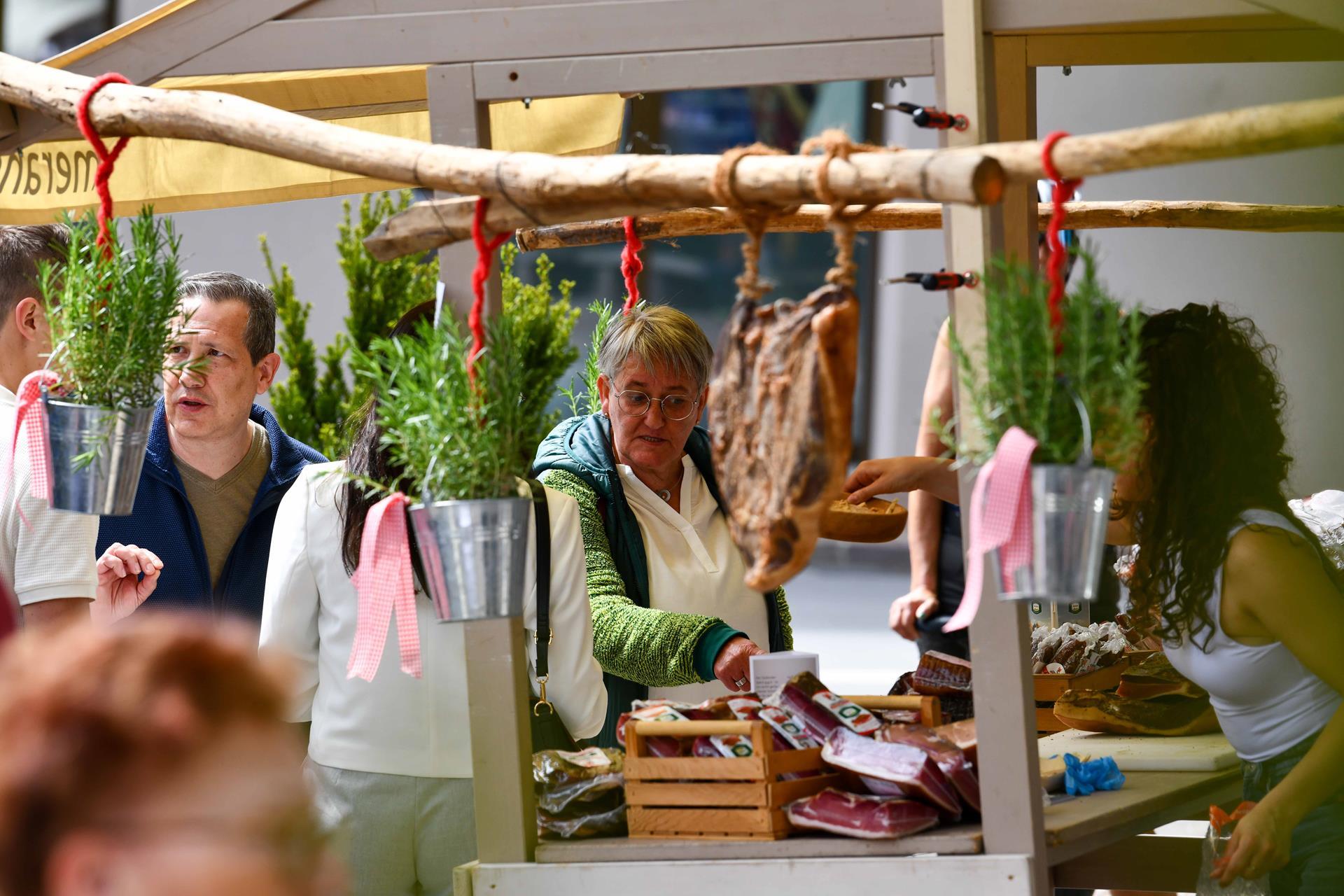 specktag-naturns-2023-marktstaende-tg-naturns-manfred-mair-18