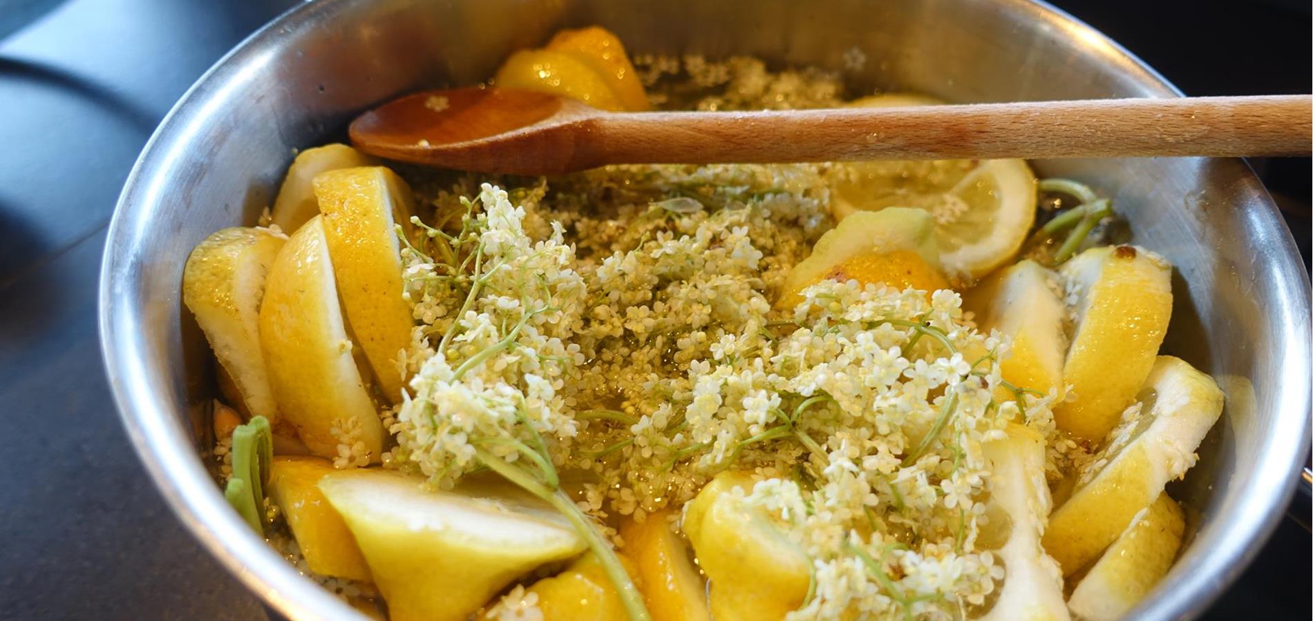 Holundersaft - einfach und köstlich