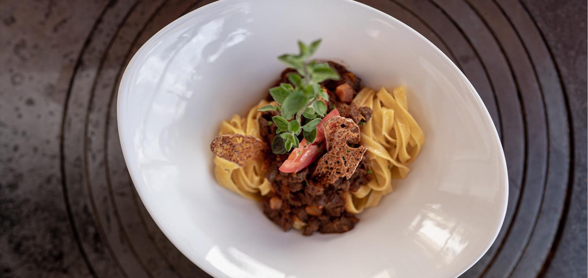 Ragú di selvaggina con tagliatelle fresco