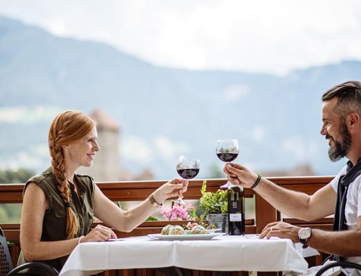 Essen&Trinken-Knödel-Traditionelle-Gerichte-Dorf-Tirol-bp