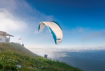 Paragliding