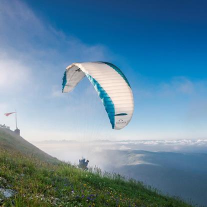 Parapendio a Scena