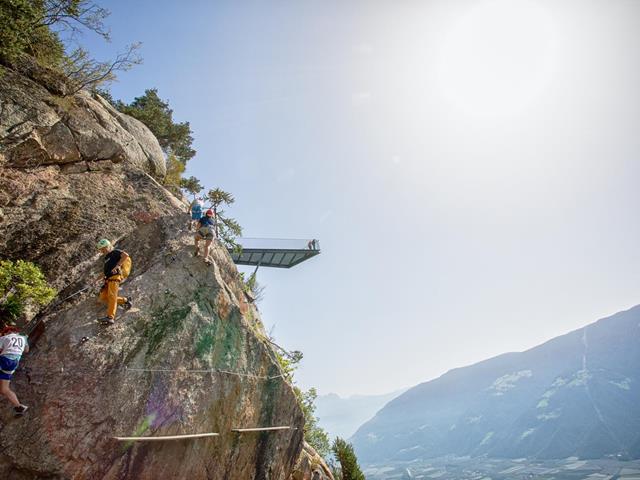 klettersteig-knott-klettern-sonnenberg-tg-naturns-fotostudio-2000