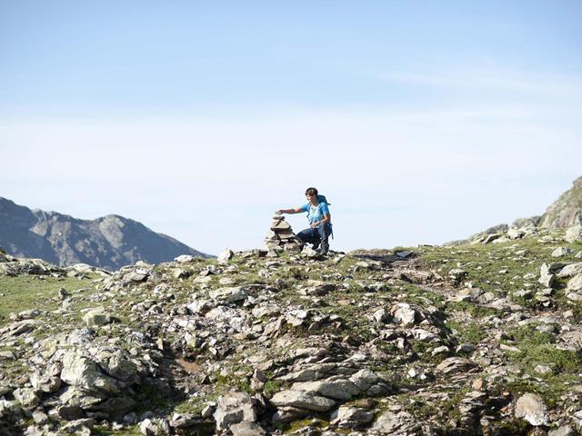 Camminare lungo il sentiero Hufeisentour che passa anche ad Avelengo, Verano eMerano2000-mr